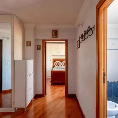Attico Per Quattro Persone Sulla Nomentana, Wi-fi, Aria Condizionata Apartment