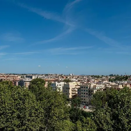 Attico Per Quattro Persone Sulla Nomentana, Wi-fi, Aria Condizionata Apartment *