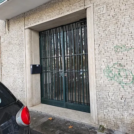 Apartment Attico Per Quattro Persone Sulla Nomentana, Wi-fi, Aria Condizionata Rome